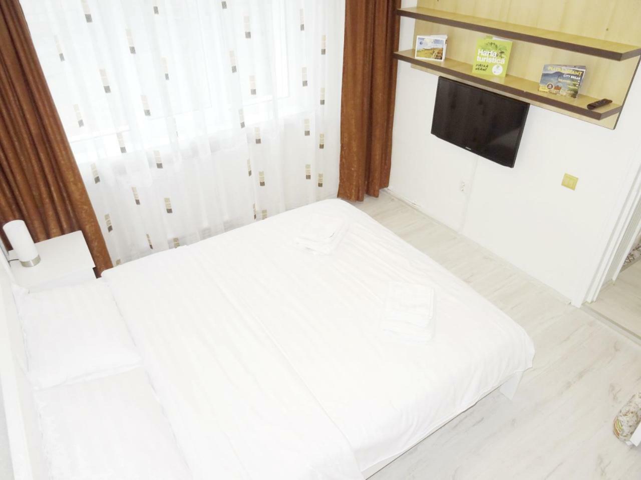 Smart Apartament Пьятра-Нямц Экстерьер фото